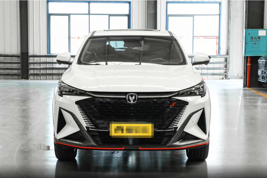 51e790c6-91ae-44c0-9f19-afefa42ccf02 NEW CAR CHANG AN X5 PLUS 2026 1.5T PETROL - Image 1